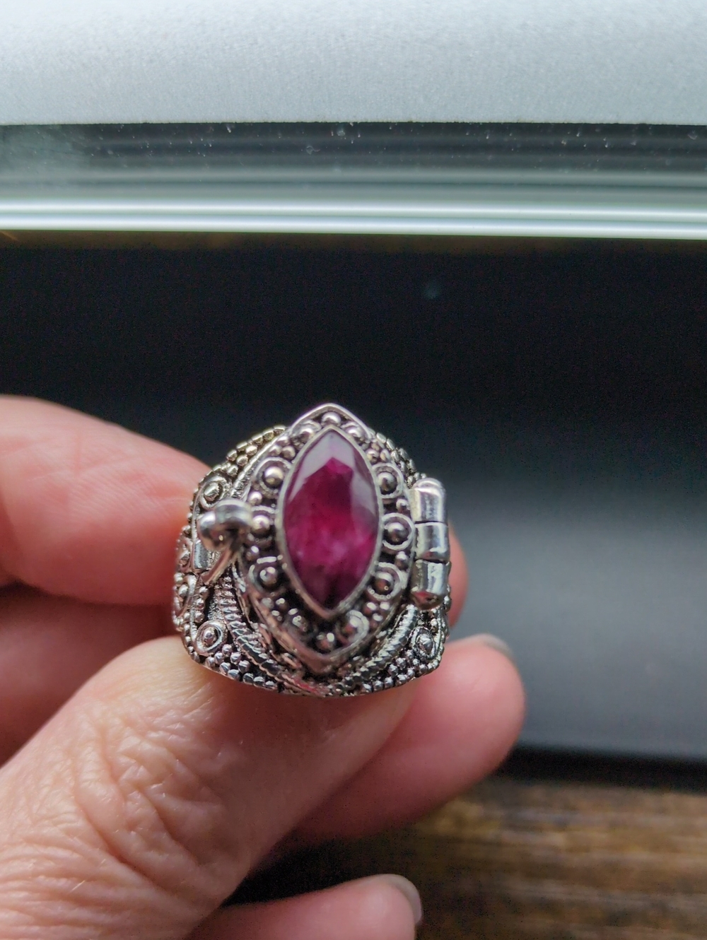Vintage-Inspired Silver Ring with Ruby Stone/Locket